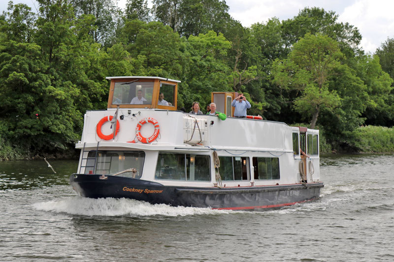riverboat from richmond to hampton court